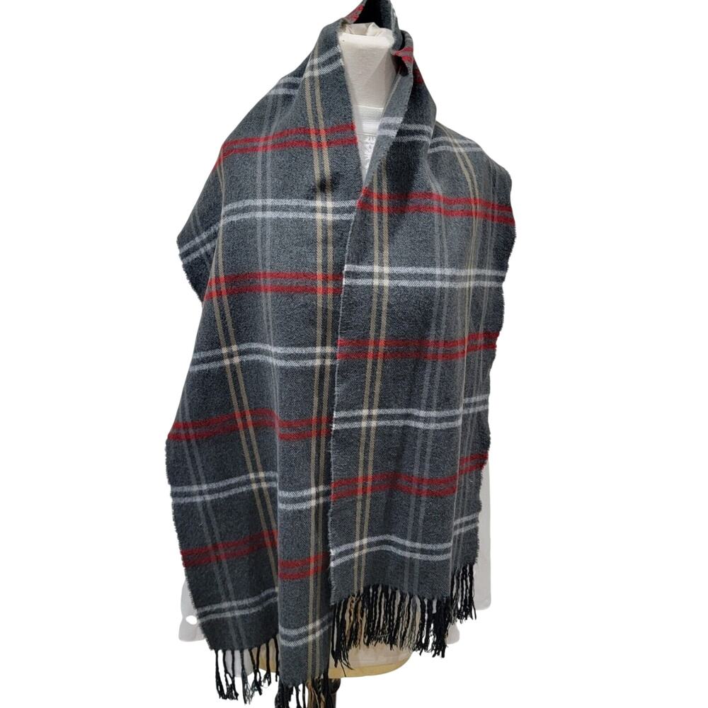 Covington 100% Acrylic 12x72 Scarf Grey Red White Gold 3.5 Fringe Soft Holiday